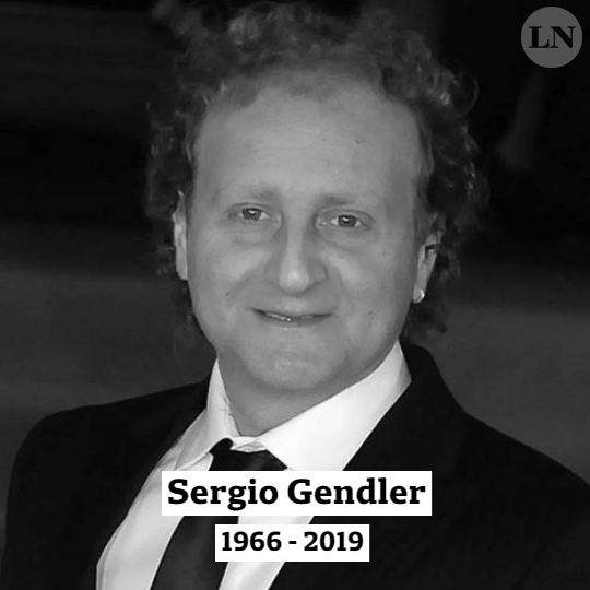 LANACION's tweet photo. QEPD
Sergio Gendler murió hoy por un cáncer de intestino. El periodista deportivo, que estaba internado en la Clínica Fleming, era conocido por sus 21 años de trabajo en El Trece y Todo Noticias. Estaba desde el 6 de junio en una clínica de la ciudad de Buenos Aires. https://t.co/VwKYWWol91