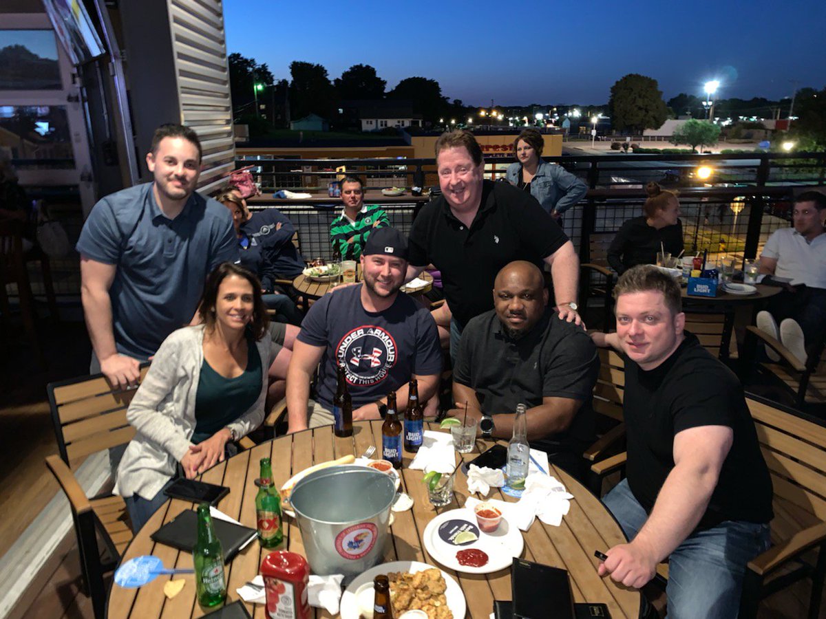 Sandler training CM's enjoying the night out after a great training day!
