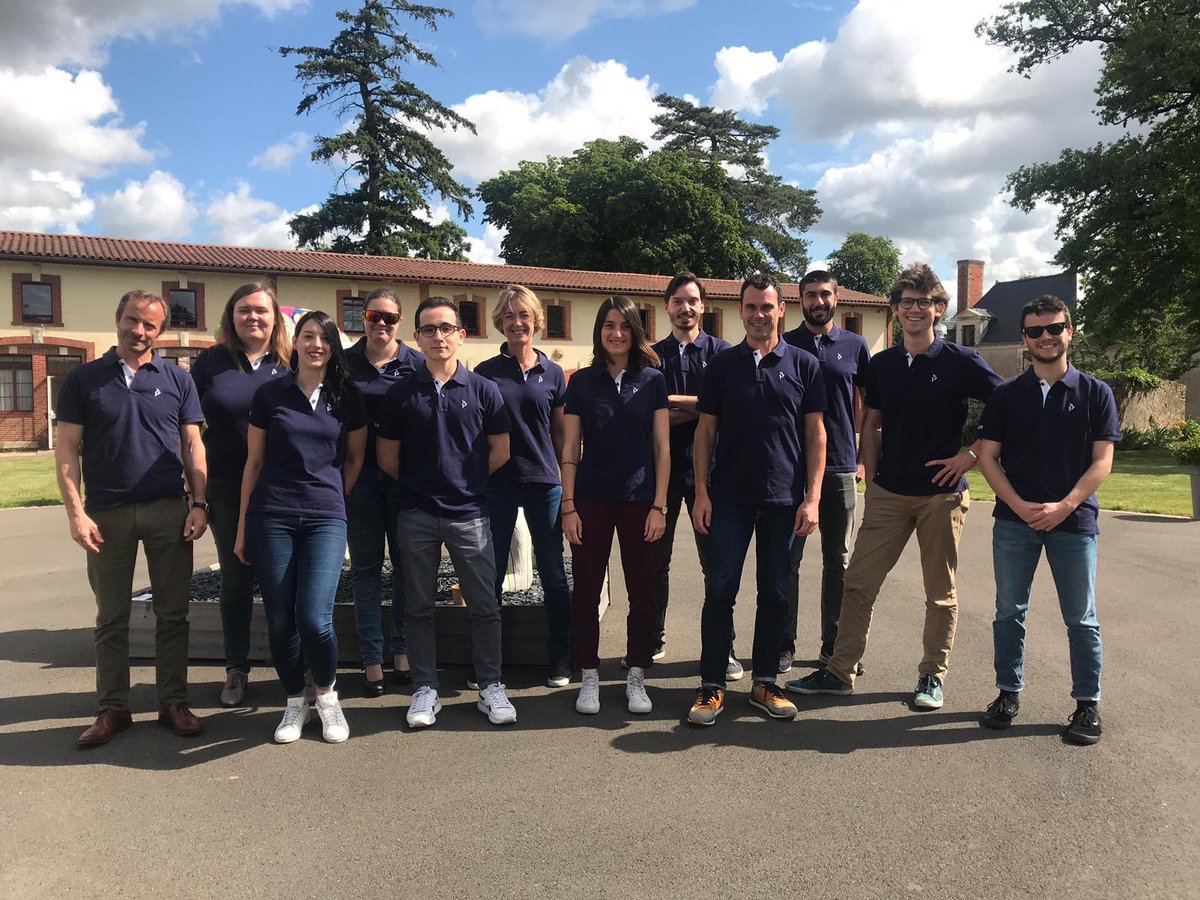 SYD_Jobs's tweet photo. #OnBoarding | Nous sommes heureux de vous présenter la promo 619 👉 Mélanie, Laura, Morgann, Tristan, Charlotte, Caroline, Louis, Antony, Dimitri, Simon, Léo ! Bienvenue chez @SYD_DigitalCare ❤️ 

Il reste de la place, vous venez ? https://t.co/h7bherdbpN https://t.co/xZmz75Qj3S
