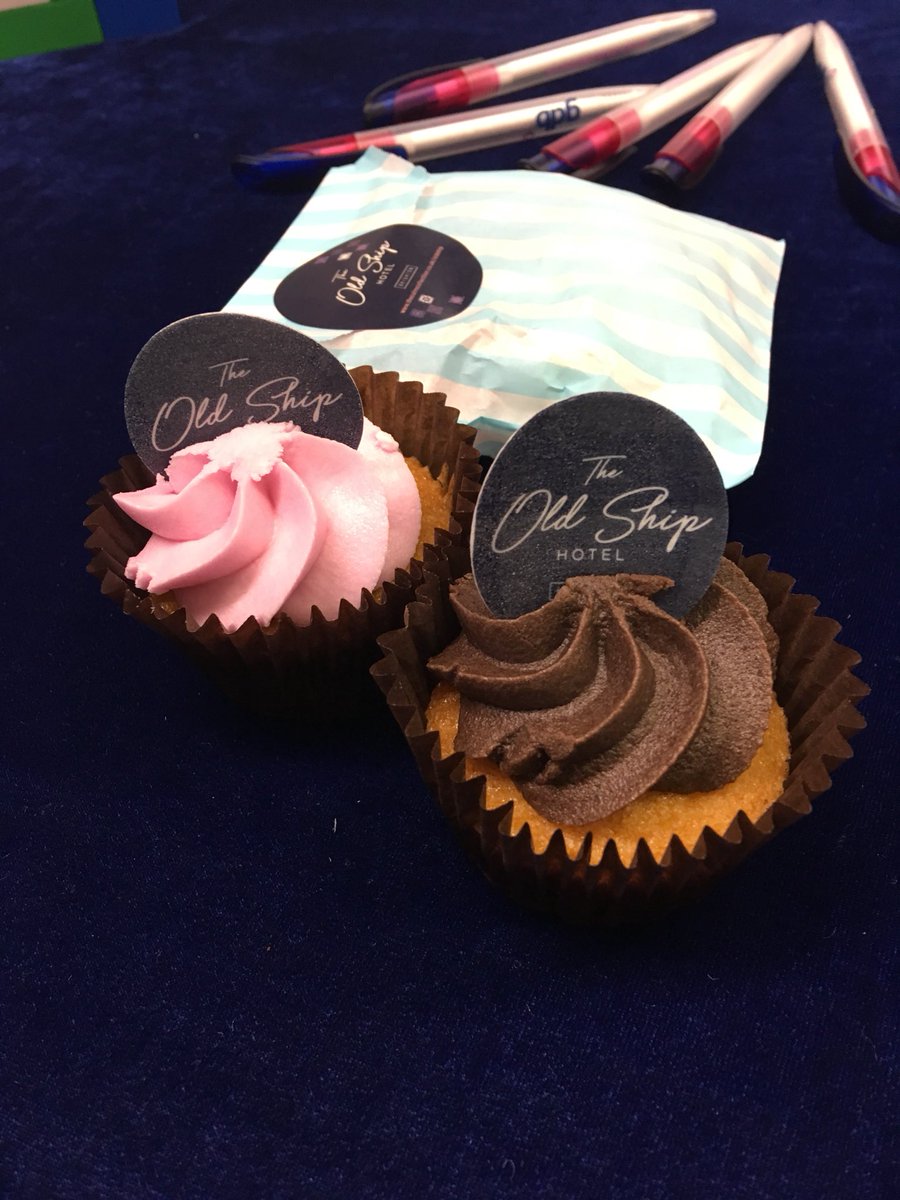 gdbmembership's tweet photo. Yummy Cupcakes thanks to @OldShipHotel @letsdobusiness1 #ldbbrightonexpo #gdbmembership #networking https://t.co/gRDvpc9WHP