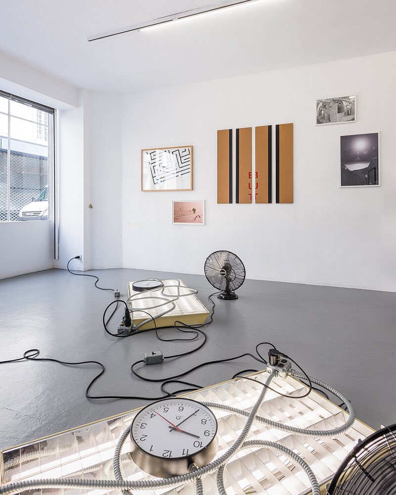 GDgaleriemulti's tweet photo. LAST DAYS LAST DAYS LAST DAYS
for “Pas de printemps pour Marnie” ! Until June 15th @GDgaleriemulti !
© @GregoryCopitet 

📷 #MatthewMcCaslin #RafaelaLopez #LeiSaito #RobertMorris #IsabelleCornaro #PeterDownsbrough #VitoAcconci  #DamirOcko 

#gillesdrouaultgaleriemultiples #GDM https://t.co/gJyRvy5tty
