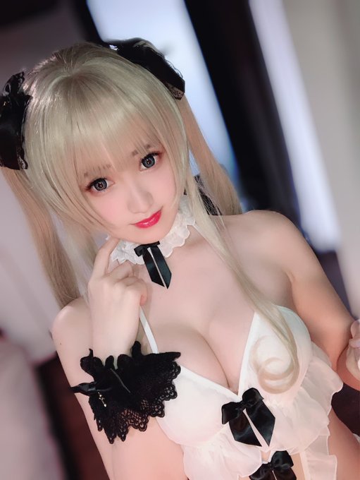 Twitterのコスプレ画像3
