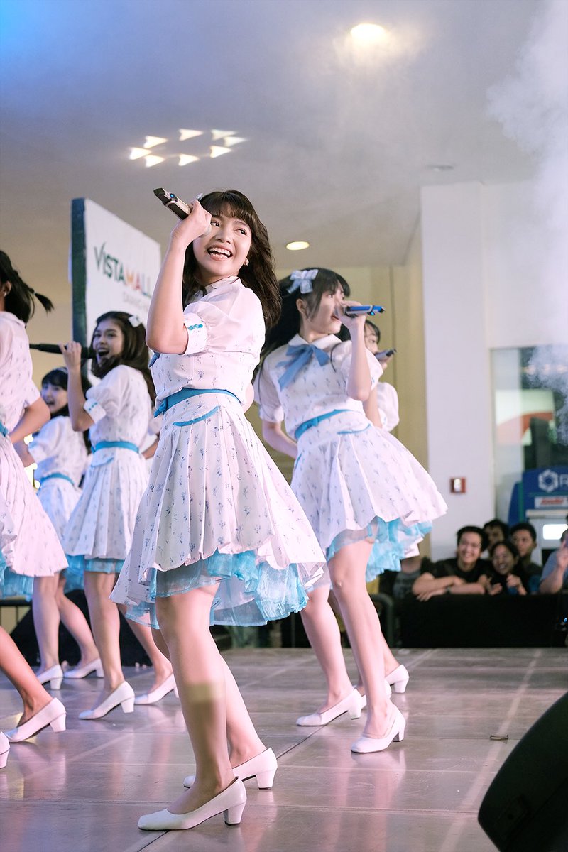 HoshiNoFilm's tweet photo. 06.12.2019
365 AEP Mall Show
(Vista Mall - Daanghari)
#MNL48
#MNL48Dian
#MNL48
#MNL48IgaiNiMango
#TeamL
#Mangoers
#DianKatsu
#DianSoniichan
#365ArawNgEroplanongPapel https://t.co/TFU2fHJLl2