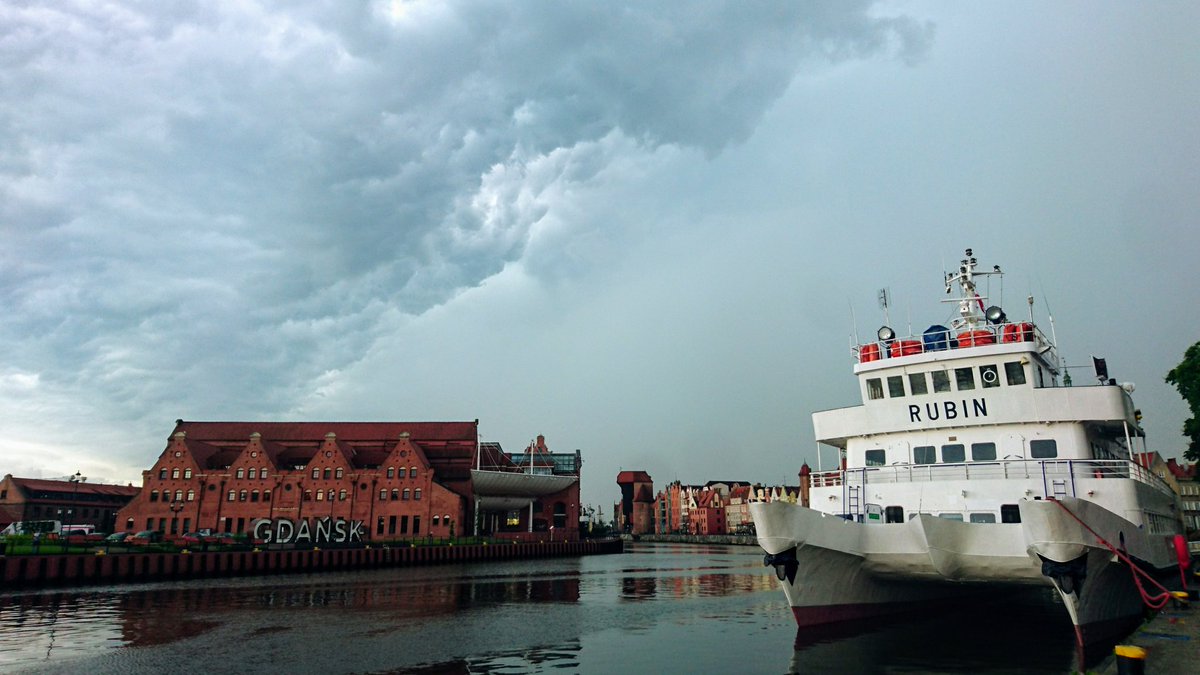 Wet day in #Gdansk for the #eusbsrforum2019! @HELCOMInfo and @VASAB_org have together a booth on #MaritimeSpatialPlanning! #MSP #BalticSea  @EUSBSR