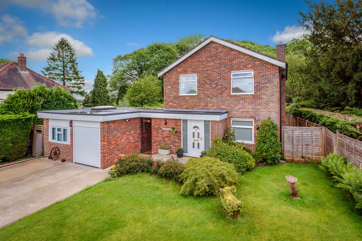 Lancasters tweet media