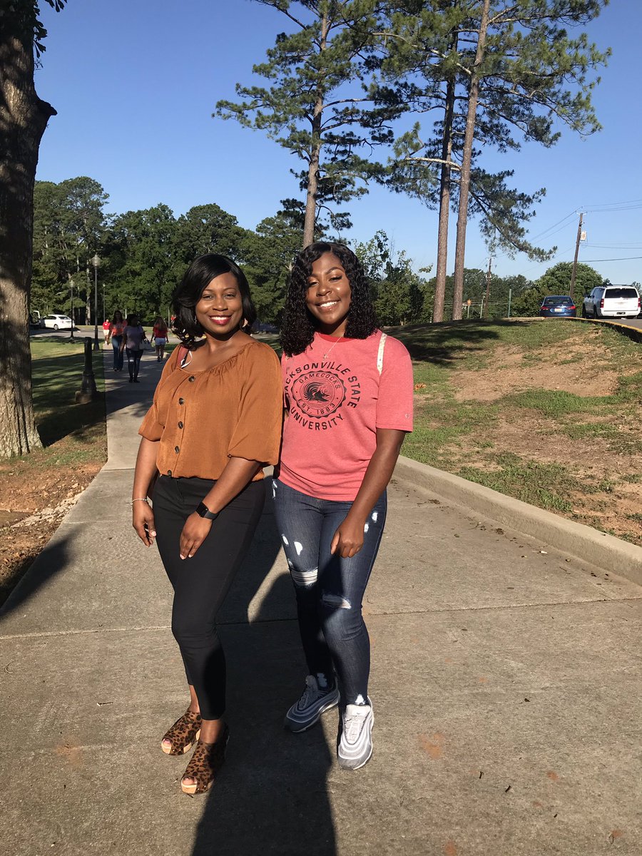 KP_DawesAP's tweet photo. Let’s Get Cocky with the Gamecocks! Ready to enjoy a day of activities at JSU Freshman Orientation! https://t.co/jJcen0o0Hx