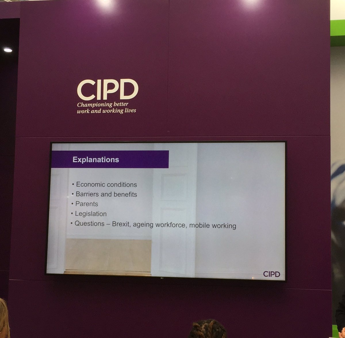 CIPD_SLB's tweet photo. A session on #FlexibleWorking at the @CIPD stand at #FesitvalofWork talking about the evidence, the explanations why, the implications, the benefits..... 1/2 https://t.co/C813N7fj12