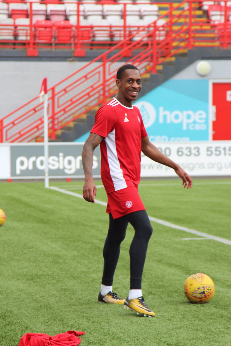 acciesfc's tweet photo. 📝 The club is delighted to announce the contract extensions of Mickel Miller, Ronan Hughes, Ross Cunningham &amp; Shaun Want.

Full story ➡️ https://t.co/egwtcBg17K

#WeAreHamilton🔴⚪️ https://t.co/IbrnICOdnz