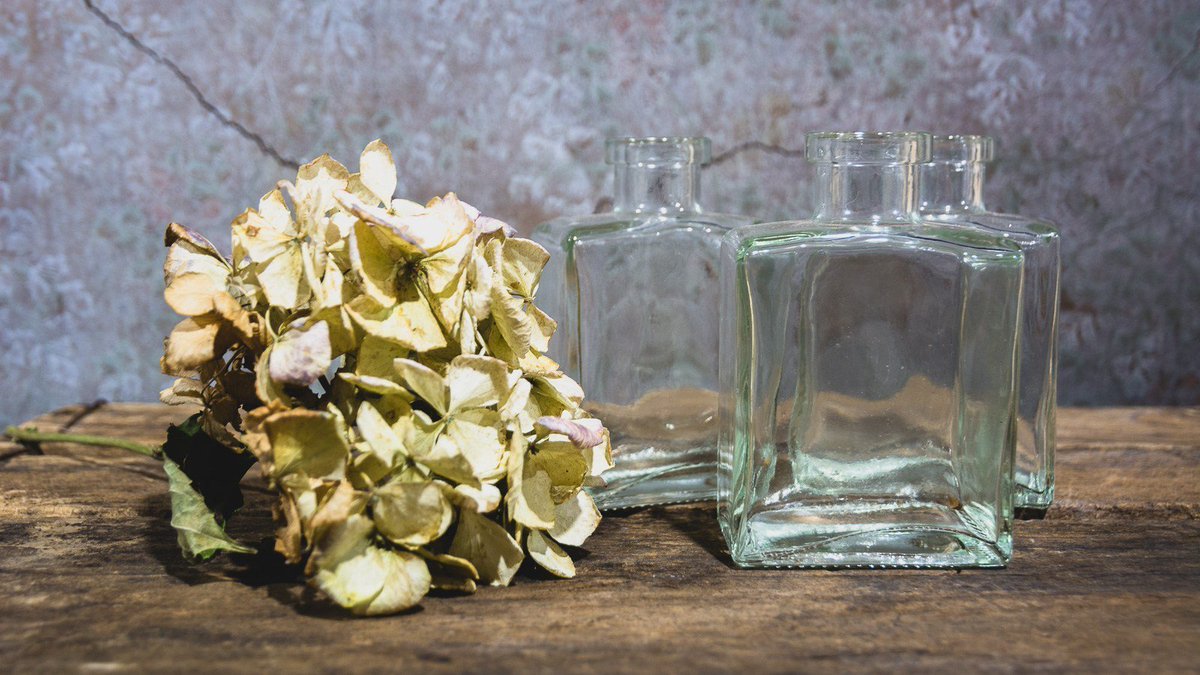 rhedpixel's tweet image. Removing reflections in still life photography dlvr.it/R6Xjgl #CPL #polarizer