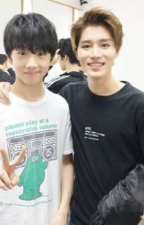 jisung_th's tweet photo. [💚] สุขสันต์วันเกิดนะคะท่าน🎂💕 พี่ใหญ่ของพวกเราได้เติบโตขึ้นอีก1ปี การงานก้าวหน้าสุขภาพแข็งแรงๆนะคะ เป็นพี่ใหญ่ให้น้องไก่แบบนี้ไปนานๆเลย~ เลี้ยงน้องตั้งแต่เล็กจนโตทันพี่แล้วว อยู่เป็นความแฮปปี้ให้กับชาวNCTต่อไปเรื่อยๆเลยนะคะท่าน💖 
#HAPPYTAEILDAY https://t.co/3EXavAs1sx