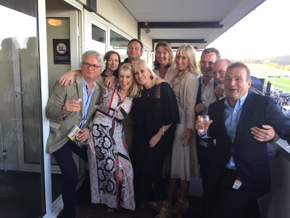 BWardStyling's tweet photo. A perfect venue to celebrate a birthday with great friends @Chepstow_Racing #privatebox #Hospitality https://t.co/7QIzbrJD9H