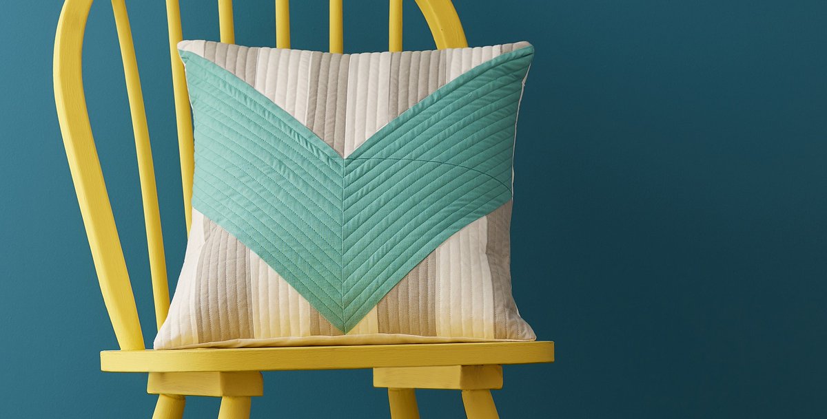 Hobbycraft's tweet photo. We are loving this geometric quilted cushion by Lorna Slessor!
Which colourway would you make it in?
Follow the tutorial: https://t.co/R1q8fi4vXJ
#SewingEvent #Quilting #Hobbycraft https://t.co/TDwwGjKZy8
