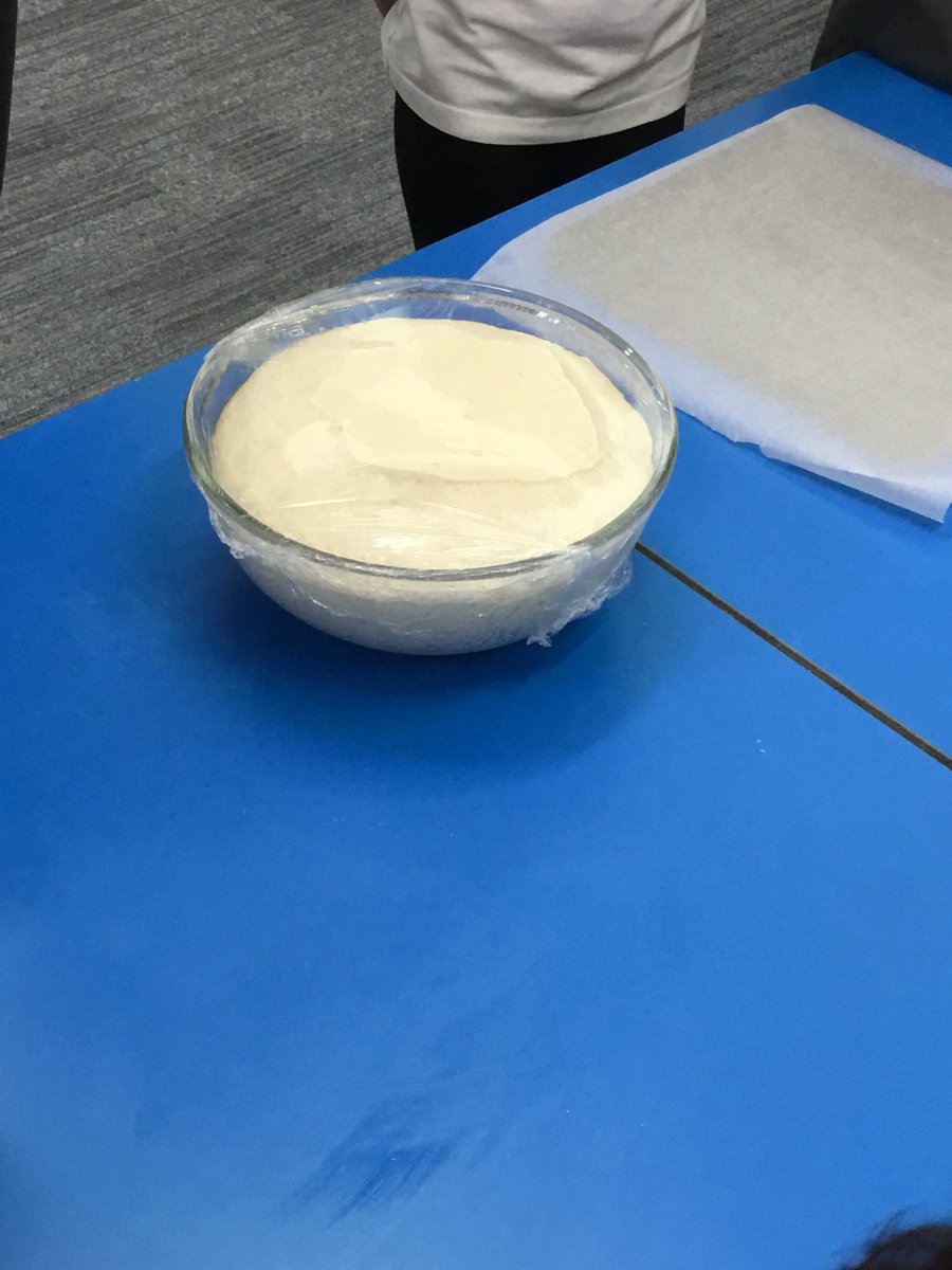 KirklistonPS's tweet photo. The dough is now ready to go in the oven #kps3a #kps3b #kps3c #kps3d https://t.co/ZZnXy4x1Dx