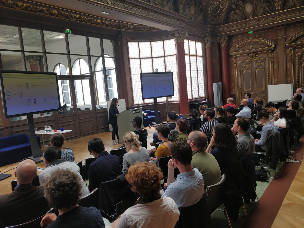 Jean-Baptiste Le Dévéhat (@jbledevehat) on Twitter photo Première rencontre #WriteTheDocs cette après-midi chez <a href="/MozillaParis/">Mozilla Paris</a> présentation de #pagedjs par <a href="/julieblancfr/">Dr Julie Blanc</a> designeuse, chercheur et experte CSS Première rencontre #WriteTheDocs cette après-midi chez <a href="/MozillaParis/">Mozilla Paris</a> présentation de #pagedjs par <a href="/julieblancfr/">Dr Julie Blanc</a> designeuse, chercheur et experte CSS