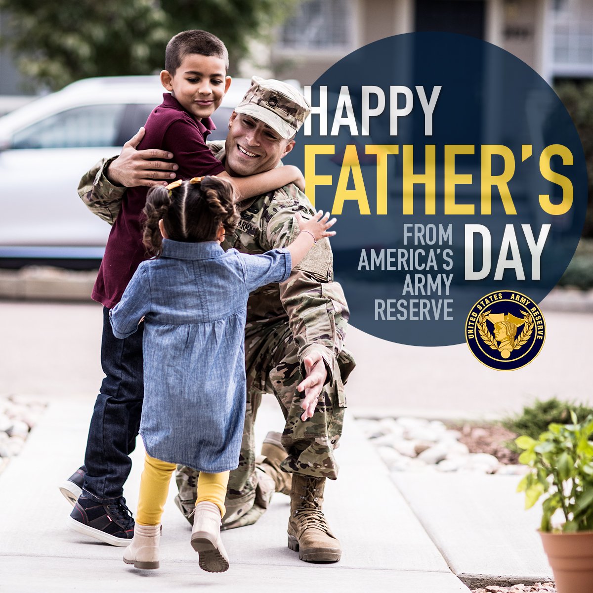 USArmyReserve's tweet image. Happy Father's Day to the #USArmyReserve dads who serve in our ranks!

#FathersDay2019
