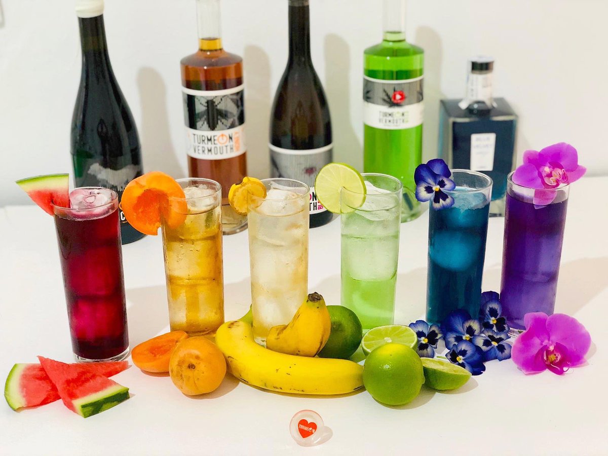 All you need is love. 
And #TurmeonVermut 

#pride #pridemonth #pride🌈 #pride2019