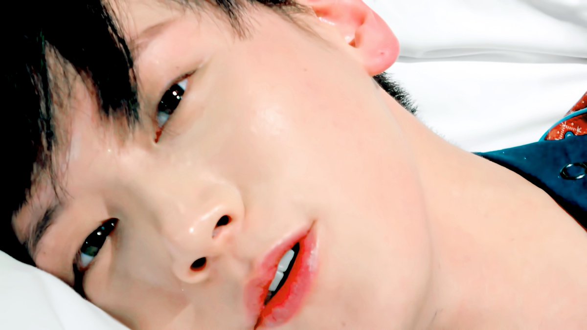 hearten_up's tweet photo. 190613 Let me love u MV
#TEN #เตนล์ 

https://t.co/6MgWt347d5
https://t.co/2SeLyo0SQc
https://t.co/0PTdetCb9Q
https://t.co/H5vIfFd2j6
4cut - https://t.co/rJHuS3Kuf9 https://t.co/4glbM1jWFQ