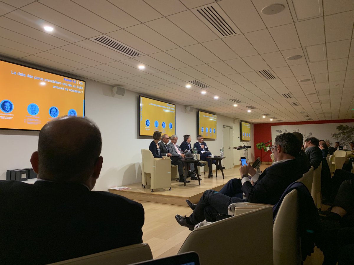 mfg_labs's tweet image. @mfg_labs est invité à #REALIT pour parler #data &amp;amp; #IA appliqué à l&apos;immobilier. @roolio notre chief data scientist est présent à la table ronde sur les technologies #AI qui permettent de transformer l&apos;industrie du real estate #betterWithData