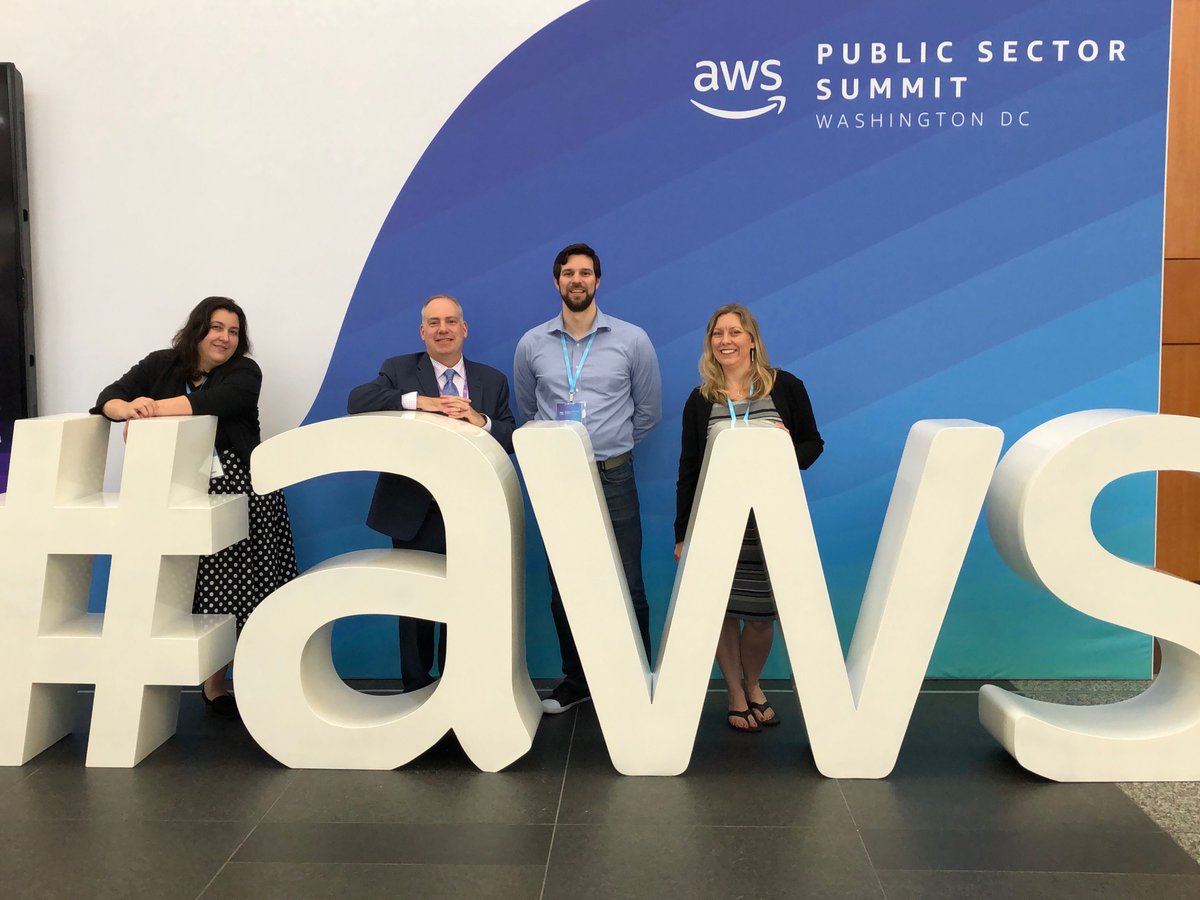 RecruitAMPSIGHT's tweet photo. The @AMPSIGHT team had a great time meeting so many people at the #AWSSummit.  We look forward to continuing those conversations.  

#MachineLearning #DataAnalytics #CloudComputing #AWS #Cloud #hiring https://t.co/JlPmxrgWlB