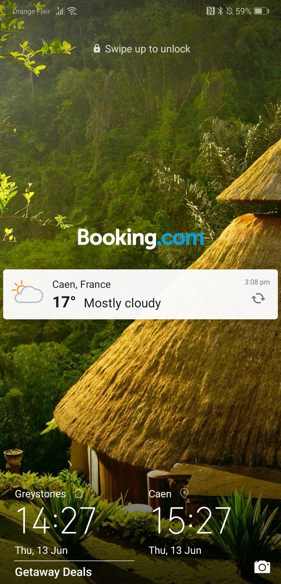 Huawei добавила рекламу Booking.com на экран блокировки некоторых смартфонов