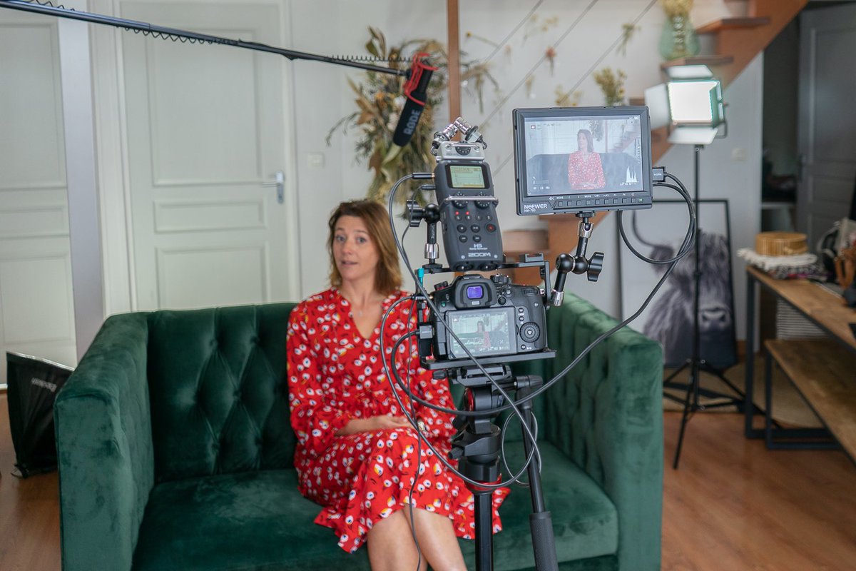 Découvrez <a href="/artifexio/">Artifexio</a> l’application qui retrouve et référence toutes les œuvres d’art ! Demain dans notre nouvelle vidéo Entrepre’Nantes, Carole co-fondatrice de l’application vous en dit plus ! 🖼#crabproductions
~~~~~
#Nantes #entrepreneur
#audiovisuel #Art #artcontemporain