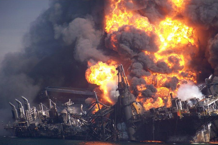 ScotlandXr's tweet photo. BP's have been sharply criticised for their association with human rights abuses in Colombia, Russia and Azerbaijan. In 2010 BP were fined $18.7 billion, the largest environmental fine in US history, for ‘gross negligence’ regarding the Gulf of Mexico oil spill. #StopBP https://t.co/lk5DY9i7QH
