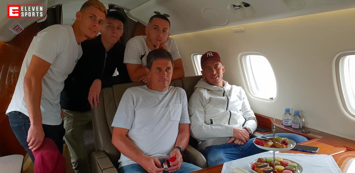 📸 | Les Hazards en route vers Madrid ! 👨‍👩‍👦‍👦