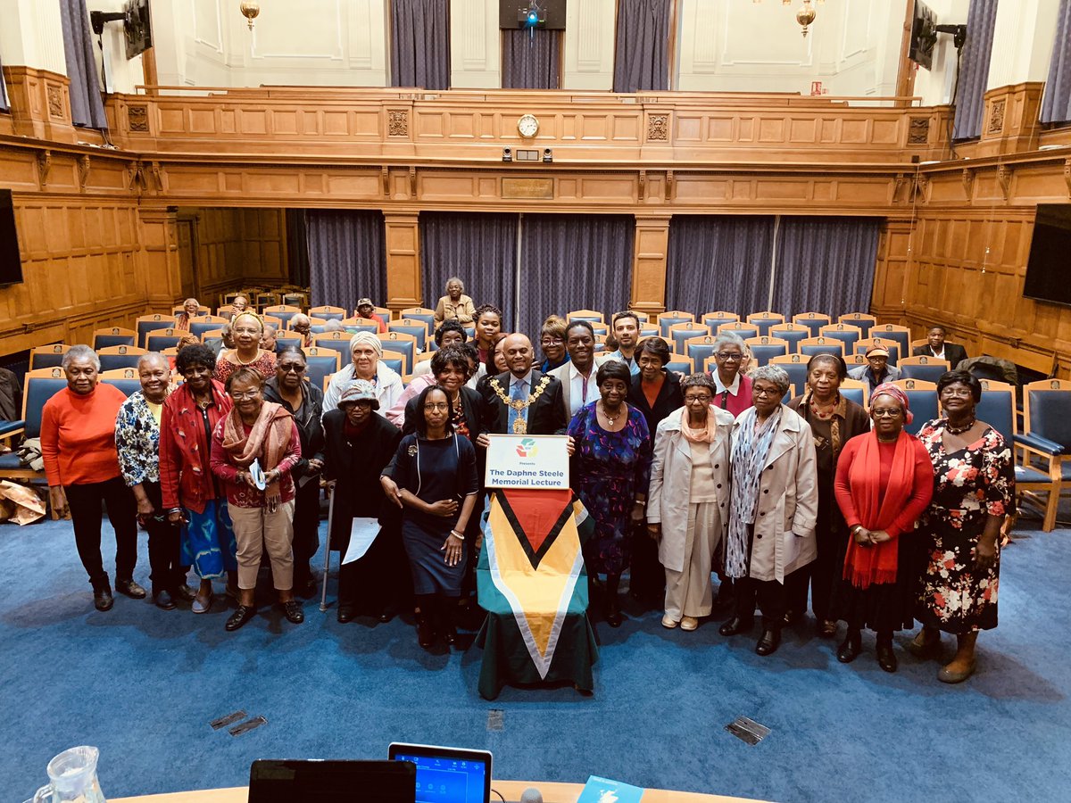 pallcare_doc's tweet image. Great to have @MayorOfCroydon pop by and support our film screening at Association Of Guyanese &amp;amp; Allied Health Professionals #SearchingForMeaning #FeatureDocumentary #PalliativeCare #DyingWell #DyingMatters