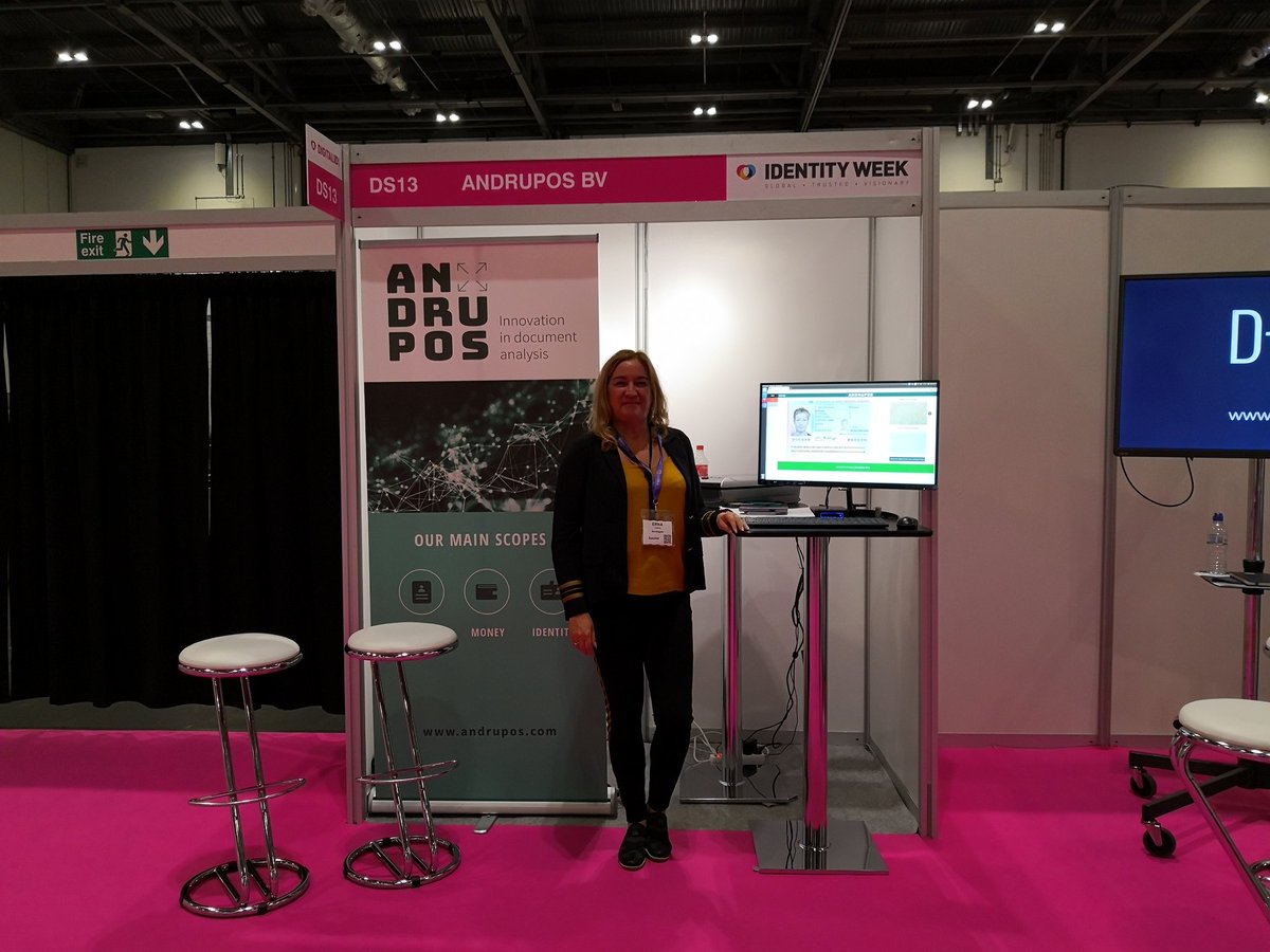 cathypouret's tweet photo. I paid a visit a visit to the stand of #FastTrackToInnovation project Andrupos and @H2020SME beneficiary @visionbox at the @IdentityWeek expo. Happy to see they are doing well! Still until tonight ;-) #londontechweek #IdentityWeek2019 https://t.co/qfdLKBiZvR