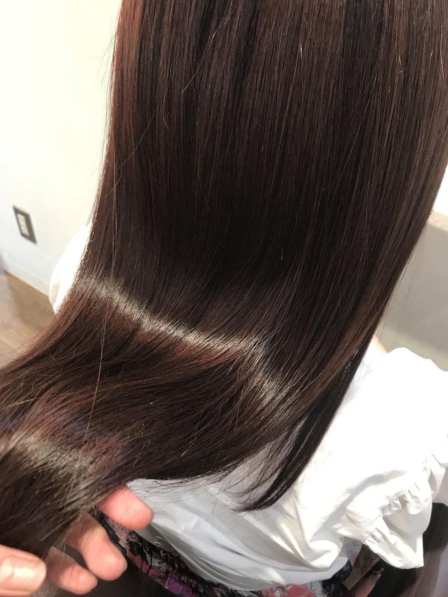 Livingu You Twitterren ミネコラトリートメント始めました 日々の繰り返すカラーなどで痛んだ髪が ツヤツヤのまとまった髪に変身 繰り返す行うことでさらにまとまりやすくツヤツヤの髪になります 梅雨時期に縮毛矯正はしたくないが まとまりのある髪にしたい Livingu You Twitterren ミネコラトリートメント始めました 日々の繰り返すカラーなどで痛んだ髪が ツヤツヤのまとまった髪に変身 繰り返す行うことでさらにまとまりやすくツヤツヤの髪になります 梅雨時期に縮毛矯正はしたくないが まとまりのある髪にしたい