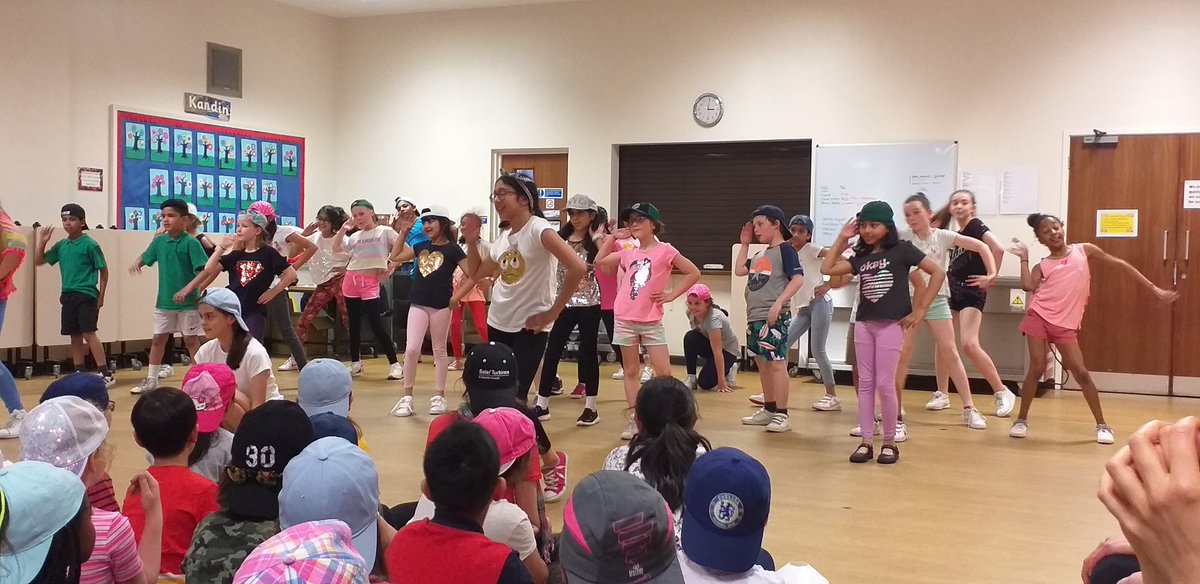 DHS_PrimaryHead's tweet photo. There are some energetic performances in house dance https://t.co/PAH5SFMvDs