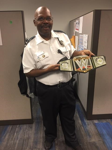 Diverseman2020's tweet photo. Good morning 🤠It's a humbling victory when you can hold a championship belt name "#HiltonHonors"at the #HiltonAustin, I share my victories with #TeamHilton #WeAreHilton #Hilton100 #HiltonChampsRUs @HiltonNewsroom https://t.co/AG0h0gC1zw