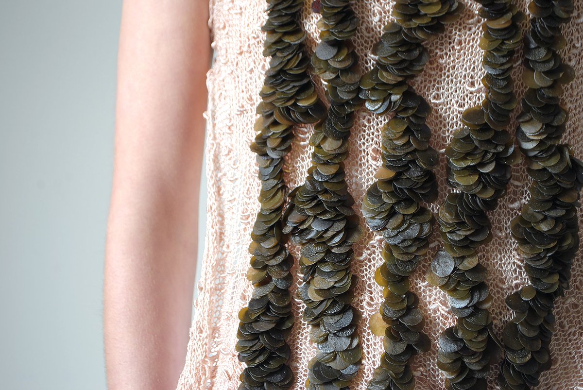 eca_edinburgh's tweet photo. Congratulations to Jasmine Linington who was selected as the @craftscotland Graduate Awardee for Edinburgh College of Art this year! Jasmine Linington's #ECADegreeShow work tackled the fashion and textile industry's environmental impacts by producing work that uses seaweed. https://t.co/PHFxDyJFni