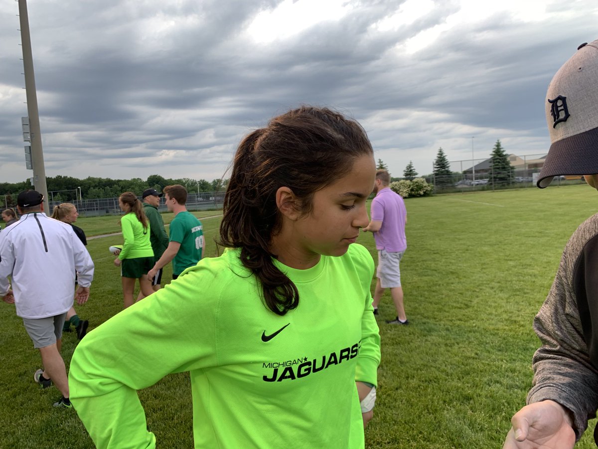 NCSD's tweet photo. The @Novi_soccer photo gallery is up at https://t.co/nyHJqReJWD @MHSAA #NoviPride @ToddPheiffer @avery_fenchel @_rileybalconi @jessiebandyk https://t.co/CD6eAqFt4r