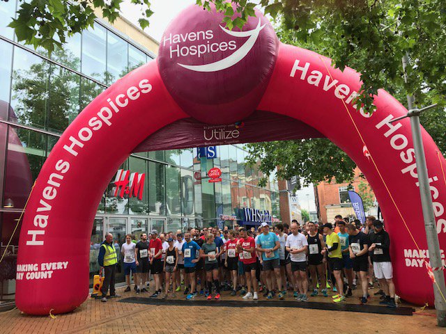Thank you to everyone who ran, donated money, gave up their time or helped in any way to make this year’s Birketts’ #Race4Business such a success. To view the full results please visit birketts.co.uk/r4b-2019-resul… #Chelmsford <a href="/HavensHosEvents/">HavensHospicesEvents</a> #LittleHavens