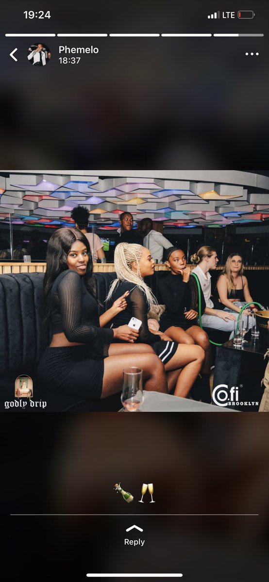 karimtheeedream's tweet photo. Did we mention we give a bottle to a group of 6 girls at #DRIPTHURSDAY🔥🔥 https://t.co/dLZ1G7uGL2