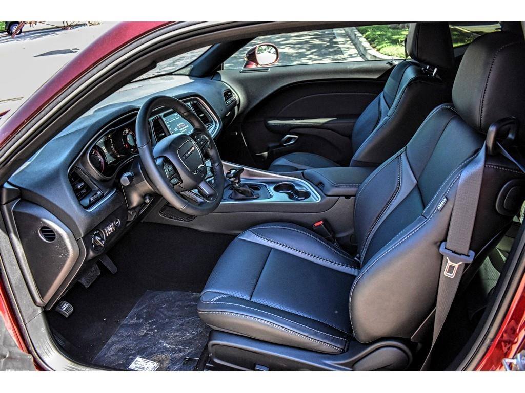 FrontierAuto's tweet image. Our 2019 #DodgeChallenger SXT Coupe shown off in Octane Red will put a smile on your face every time you drive! This impressive Coupe takes you to 60mph in just over 6.4 seconds 🐎
Details: bit.ly/2F4JpGM