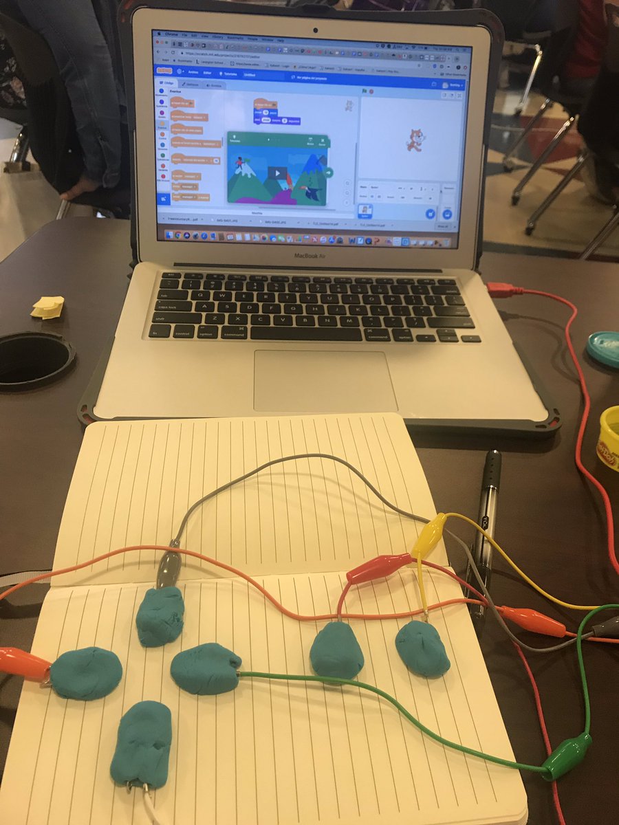 SenoraKing's tweet photo. Makey Makey and Scratch to incorporate languages and coding! #2019SCImmersionInstitute https://t.co/1eP2usAqfz