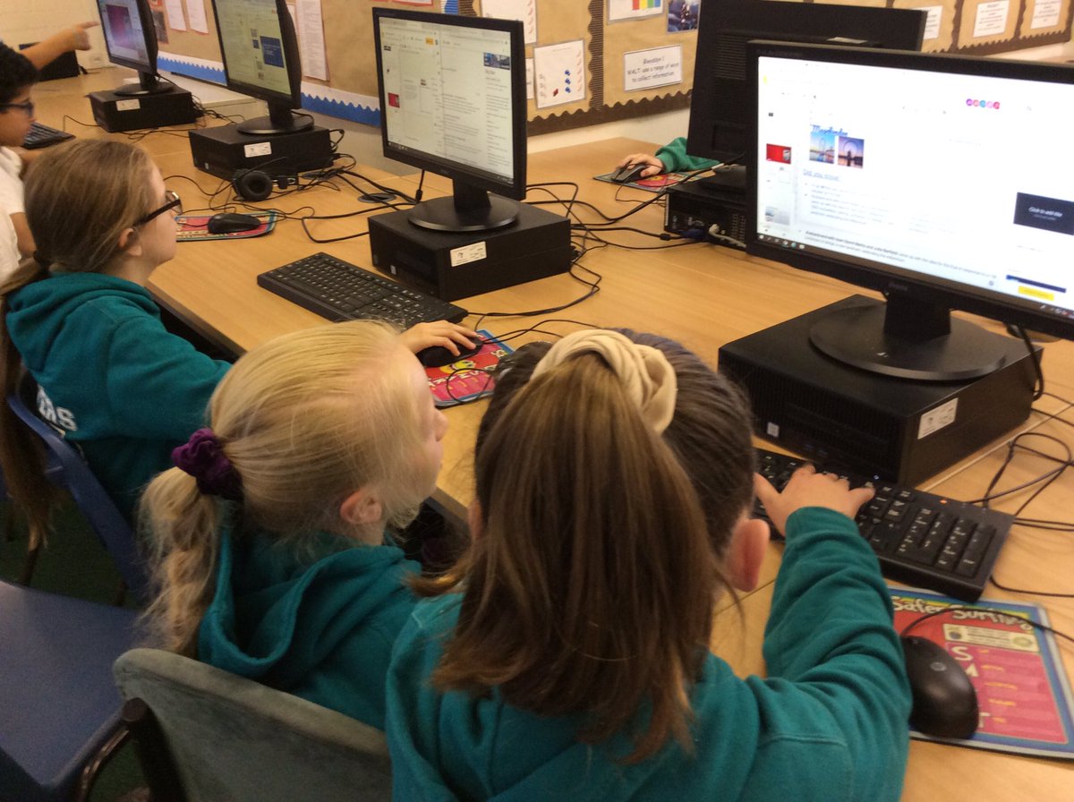 Springwood_Prm's tweet image. #SpringConwy had fun learning all about Parliament and London ready for their visit next week, they collaborated to make a whole class slide show! #springdcf @YourUKParl @UKGovTweets