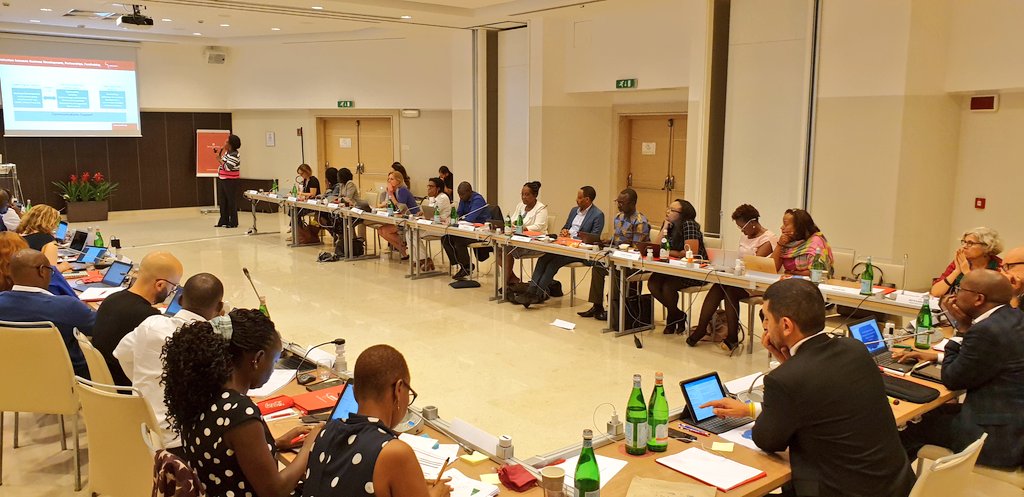 amrefit's tweet photo. #OneFamily
#OneAmref
Sfide, opportunità, progettazione congiunta per un'Africa che guarda al futuro.
Salute, equità, sviluppo #reframeAfrica
@daktari1 - Global CEO - e @GuMicucci - Amref Italia CEO introducono i lavori. #Roma #13Giugno https://t.co/TsUGgl3Urj