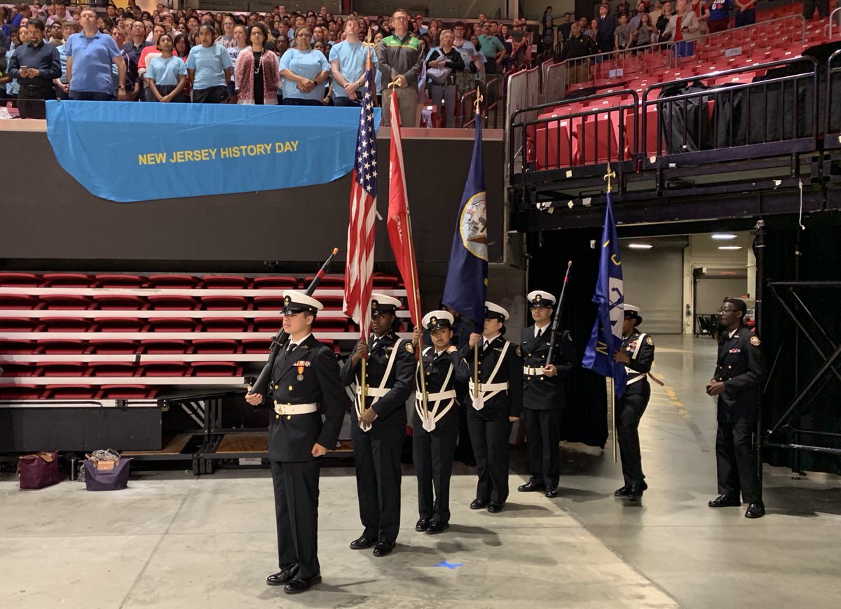 NationalHistory's tweet photo. Thank you to Northwestern High School’s JROTC color guard from Hyattsville, Maryland, for presenting the colors for the national anthem. #NHD2019 https://t.co/SNFiVe73dZ