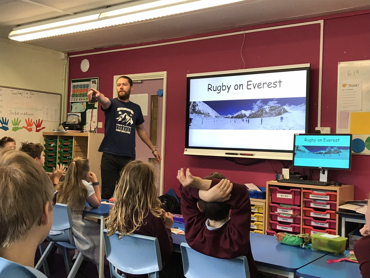 Had lots of fun telling the kids all about my #Everest trip raising money for @charityspoon there were some great knowledgeable questions (and some funny ones) #inspiringkids #helpingkidsthroughrugby #wearerugby