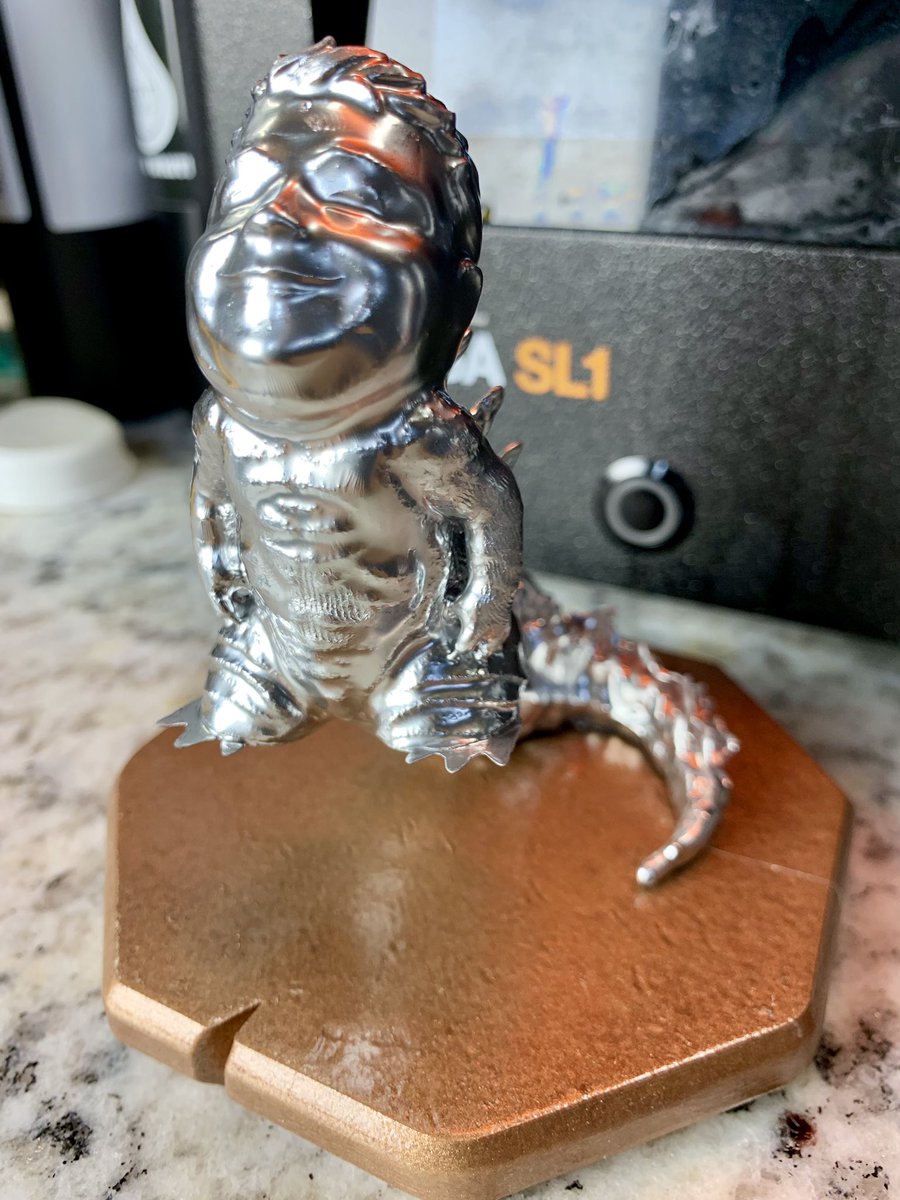 crussty's tweet photo. When life gives you lemons, you make Lemon Drops... When life give you print fails, you turn them into trophy’s!!!
#BarnZilla by @ChaosCoreTech, remixed on the fly by the @Prusa3D SL1, and made epic by Rustoleum!!!
#SLAingIT!! #SL1 #RESINation https://t.co/8XPjsmS9pw