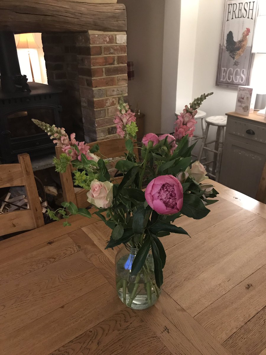 Fannytango's tweet image. Beautiful #freddiesflowers 😍