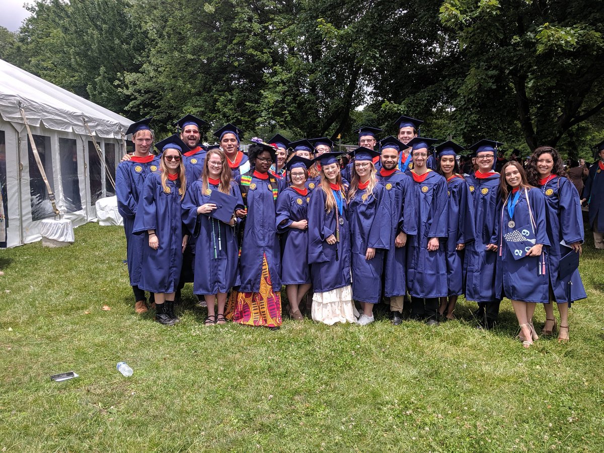 SaritKunz's tweet photo. Drexel Materials Science and Engineering GRADUATES! @DrexelMaterials @DrexelEngr https://t.co/ADxeMJIeDI