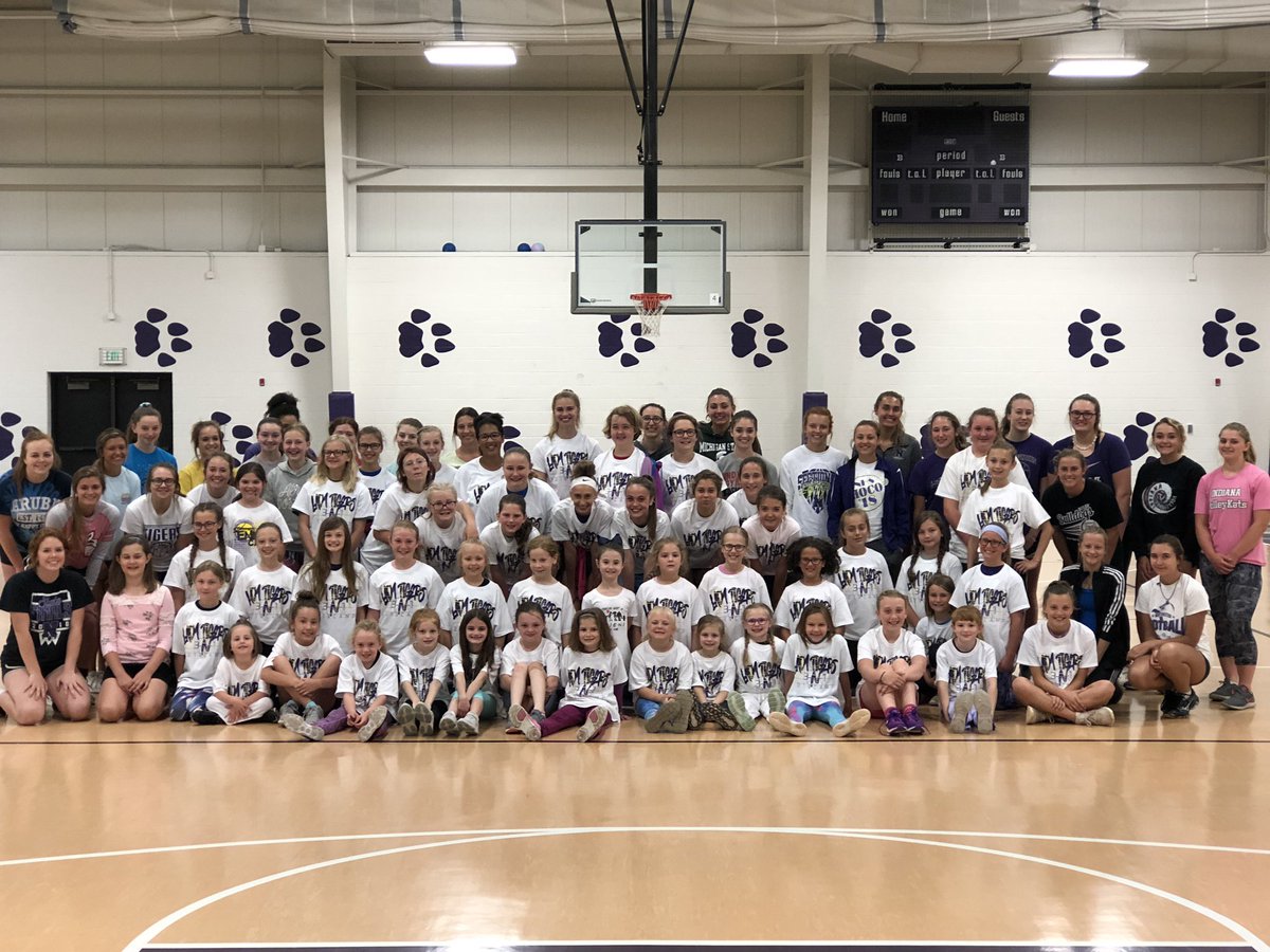 tigers_nw's tweet photo. Successful week of camp!!! Great job to all! Thank you to all the Coaches and high school girls who helped make this week memorable! 🏐🎾🏀@ADTigers https://t.co/rZw3XgMBUv