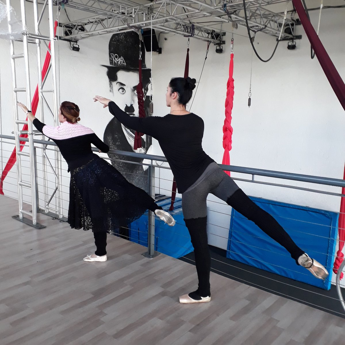 FivazMandy's tweet image. Working on our 1st arabesque. It's all about creating beautiful lines. The motivation and dedication shown in these adult classes really inspires me! @artofsynergy_sa #arabesque #adultballetclasses #balletfun #artisticfitness #cecchetti