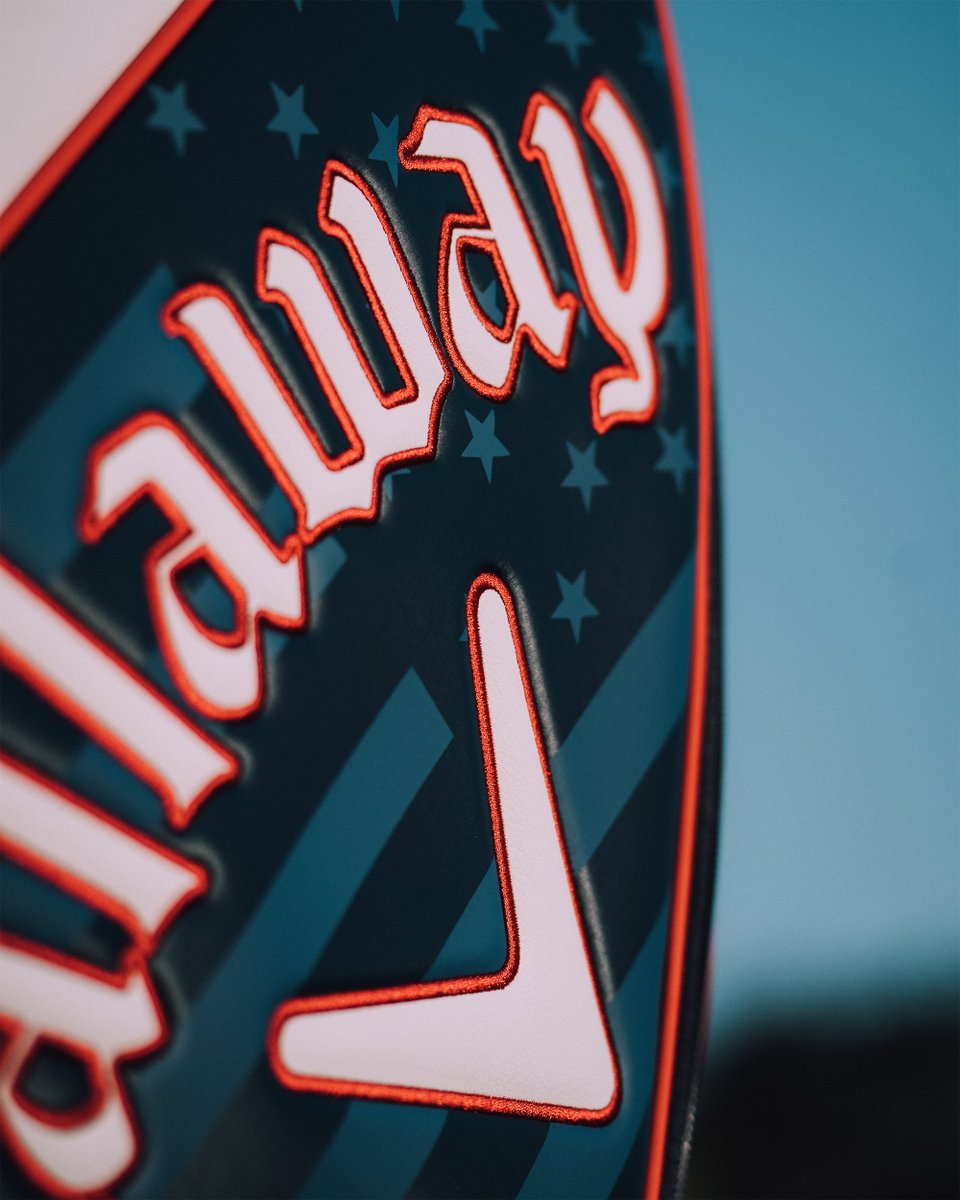 CallawayGolf's tweet photo. 🇺🇸 USA Giveaway! 🇺🇸

RETWEET &amp; FOLLOW for a chance to win special edition Callaway Pebble Beach Staff Bag + headcover set. #USOpen https://t.co/RbFCyWLqbH