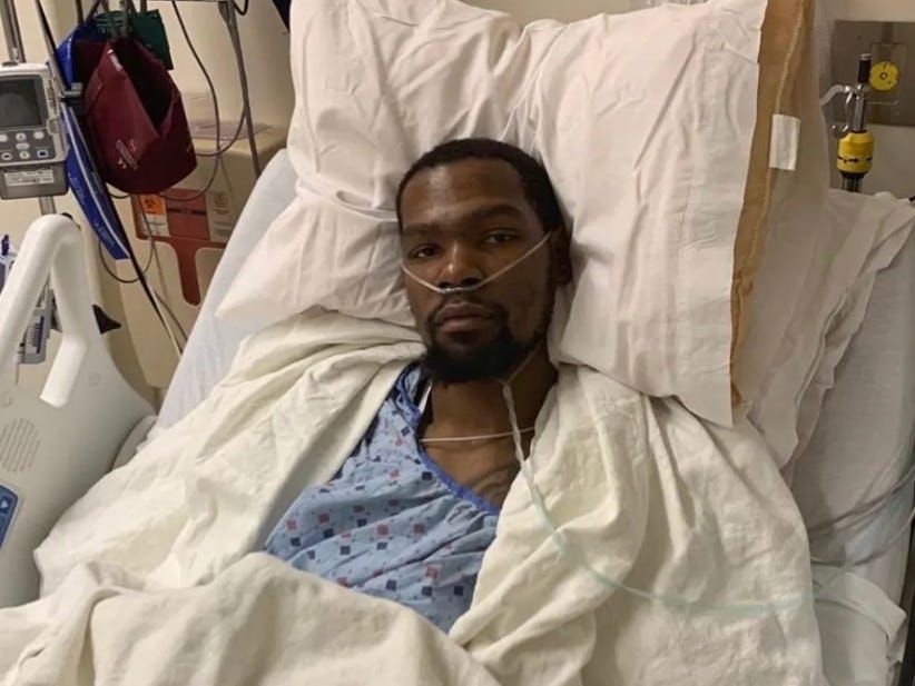 stooltrips's tweet photo. Holy Shit, Kevin Durant Is Out For All Of NEXT YEAR With His Achilles Injury
https://t.co/UJ3wWSa1bA https://t.co/FdUdkRCN8n
