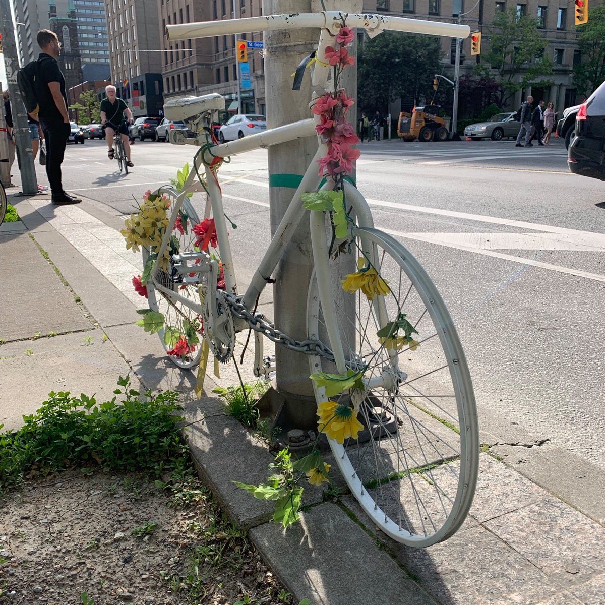 Dalia Chako, while cycling in a bike lane at Bloor&amp;StGeorge <a href="/Toronto/">T O R O N T O 🍁</a> was killed by a right turning truck one year ago today. A protected intersection would have most likely saved her life. This case is still in legal limbo one year later. 
#visionzero ⁦<a href="/JohnTory/">John Tory</a>⁩
